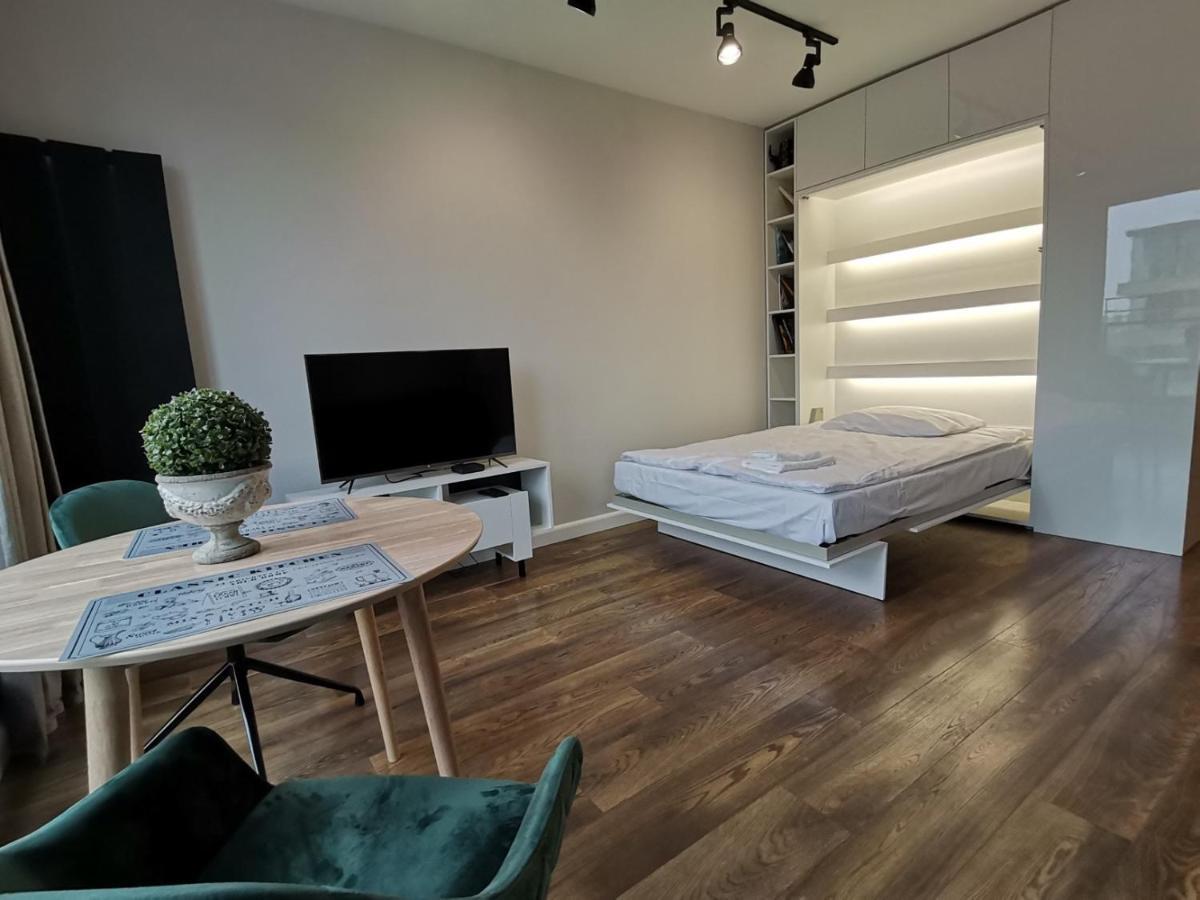 Nowoczesny Apartament Z Widokiem Apartment Warsawa Bagian luar foto