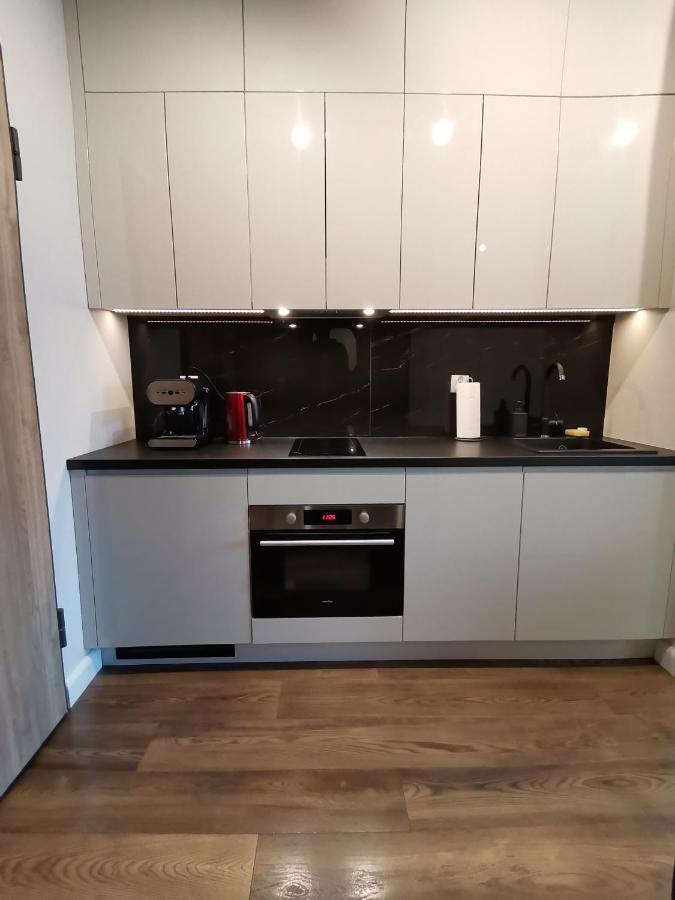 Nowoczesny Apartament Z Widokiem Apartment Warsawa Bagian luar foto